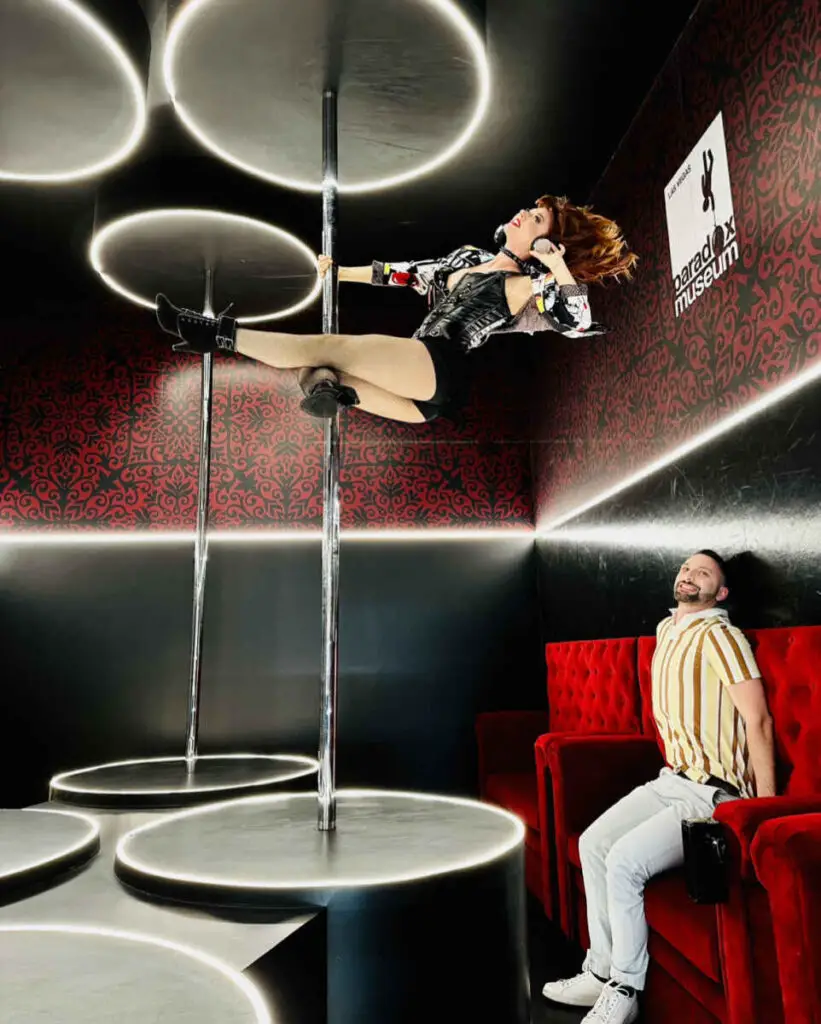 Paradox Museum Las Vegas: Over 90 Mind-Bending Exhibits! 5 Reversed Room at Paradox Museum