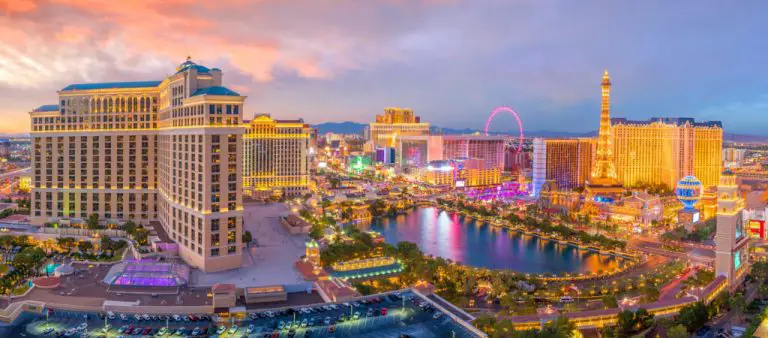 Can You Check Into a Hotel in Vegas if You’re Under 21?