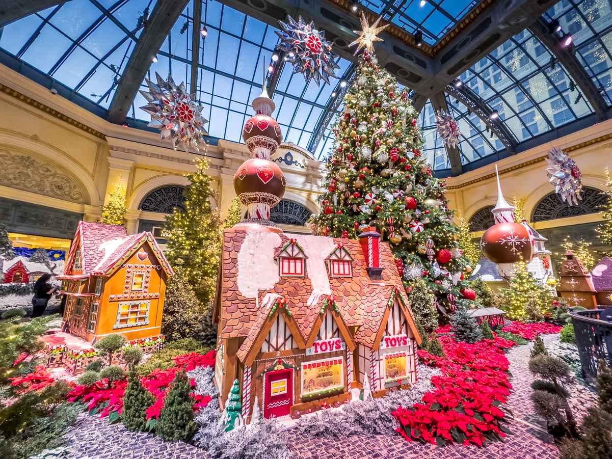 2022 Bellagio Conservatory Christmas (Photo Gallery) 9 The toy store building at Bellagio Conservatory winter display 2022
