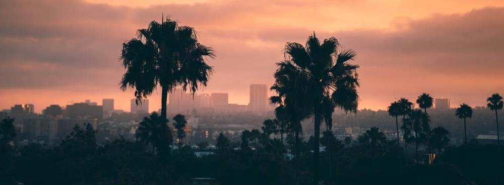 9 Best Off-the-Strip Las Vegas Hotels (Revealed!) 1 9 Best Off-the-Strip Las Vegas Hotels (Revealed!)