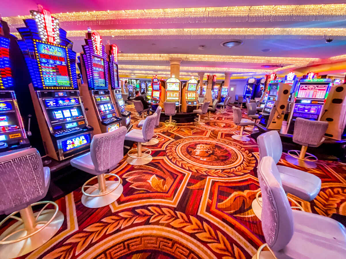 The 5 Best Las Vegas Casinos on the Strip 8 Caesars Palace Casino