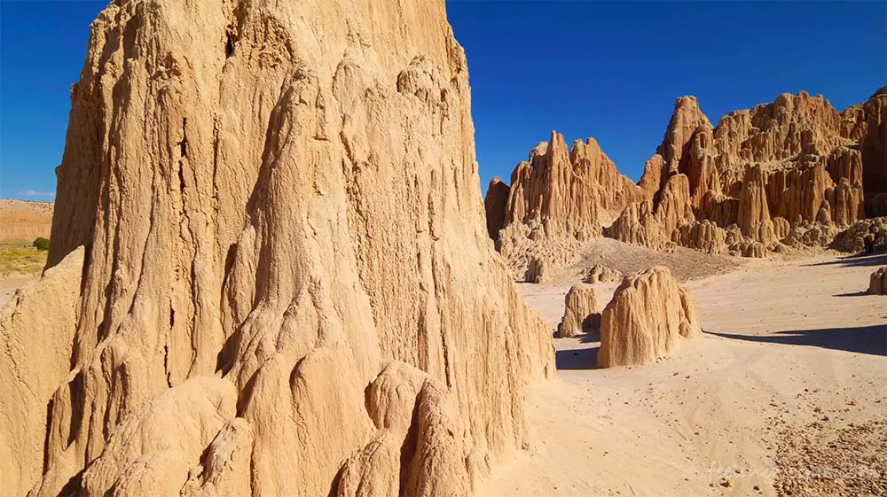 13 Best National & State Parks Near Las Vegas (AWESOME!) 11 Hoodoos at Cathedral Gorge