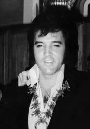 Elvis Presley in Las Vegas (The Good, the Bad and the Ugly) 3 Elvis Presley in Vegas in August 5, 1972