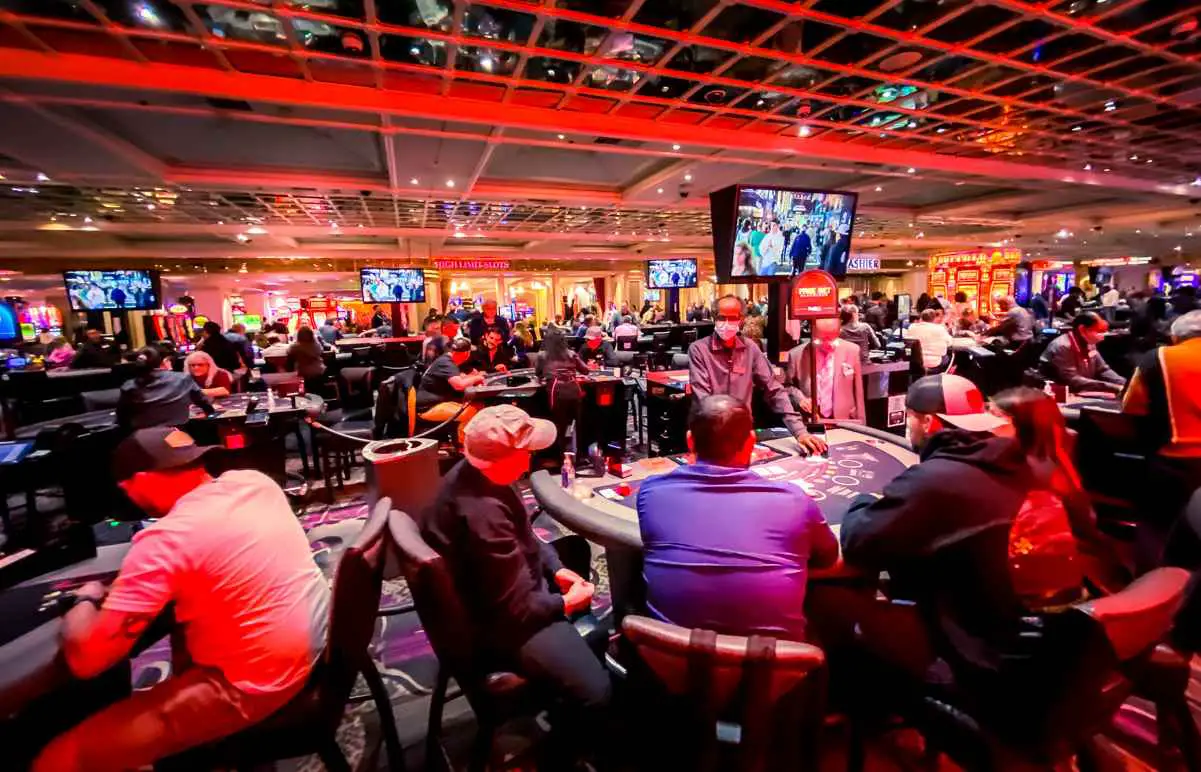 The Flamingo Hotel: A bargain in the heart of Las Vegas 4 Gambling at the Flamingo casino