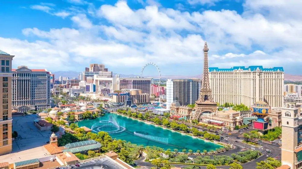 Las Vegas or Phoenix to The Grand Canyon? (Where to Start) 14 fly into las vegas or phoenix for grand canyon