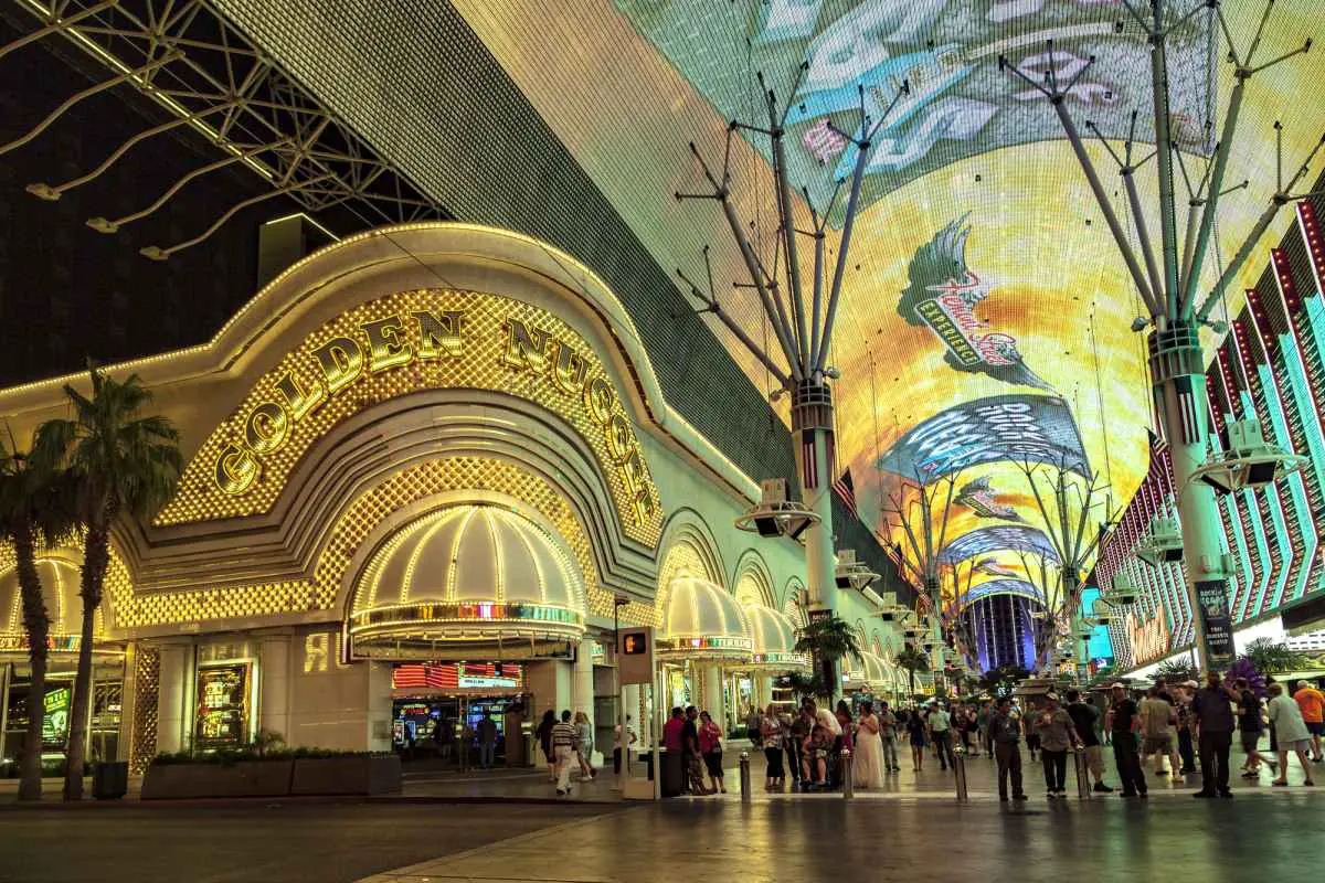 Hand of Faith Gold Nugget in Las Vegas (World's Biggest?) 3 The Golden Nugget casino in downtown Las Vegas is home to the Hand of Faith nugget. The world's largest gold nugget on display.