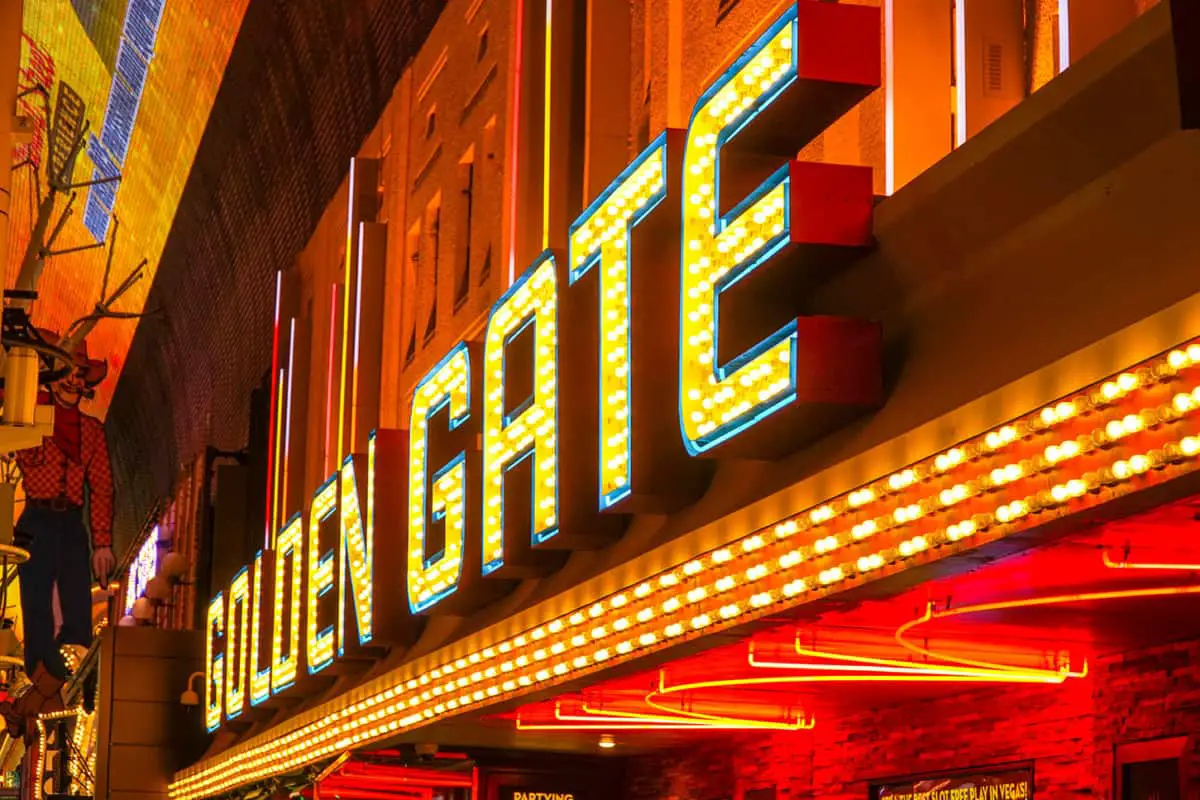 Las Vegas Hotel Comparisons (Which Vegas Hotel is Better?) 25 golden gate casino las vegas