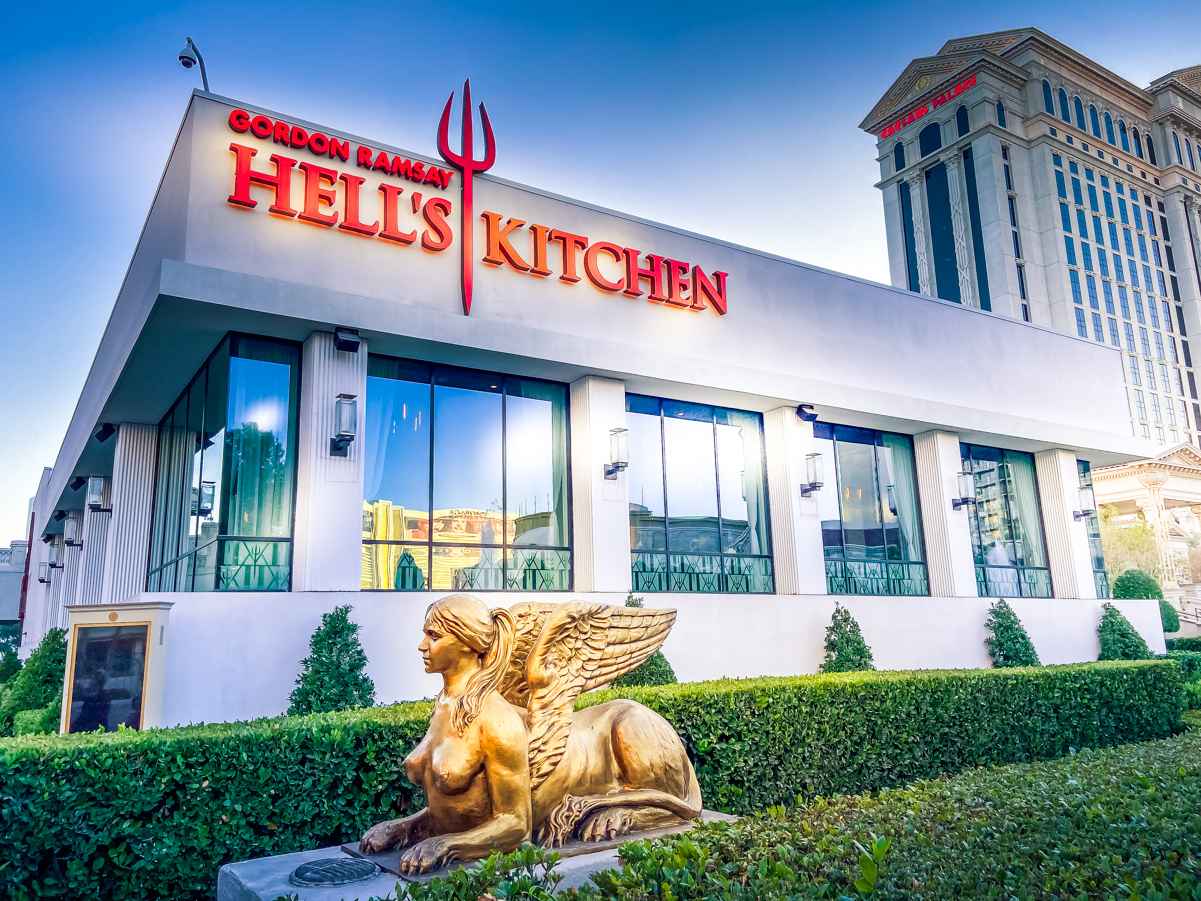 The 10 Best Las Vegas Restaurants on the Strip: Dinerโs Guide 4 Gordon Ramsay Hell's Kitchen at Caesars Palace