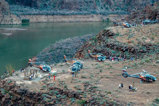 Embark on an Aerial Adventure: The Grand Canyon Deluxe Helicopter Tour from Las Vegas 3 Grand Canyon landing