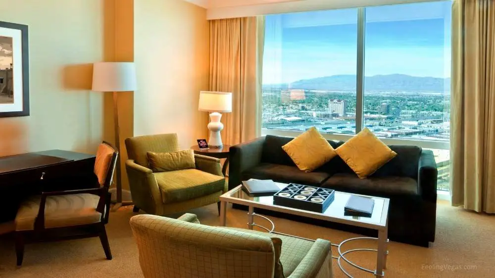 The Cost of a Trip to Las Vegas (Let's Break it Down) 2 Hotel room interior: Hotel costs in Las Vegas