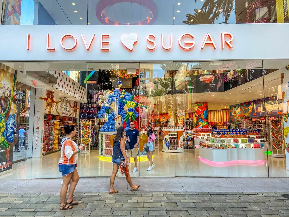 I Love Sugar Las Vegas (Candy Martini Bar) - Menu, Prices & Hours 1 Entrance of I Love Sugar Las Vegas at Linq Promenade
