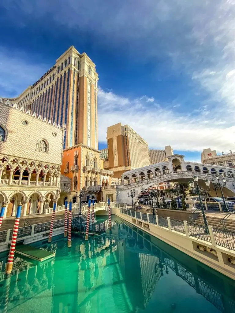 The 5 Best Las Vegas Casinos on the Strip 3 The Venetian Las Vegas Casino