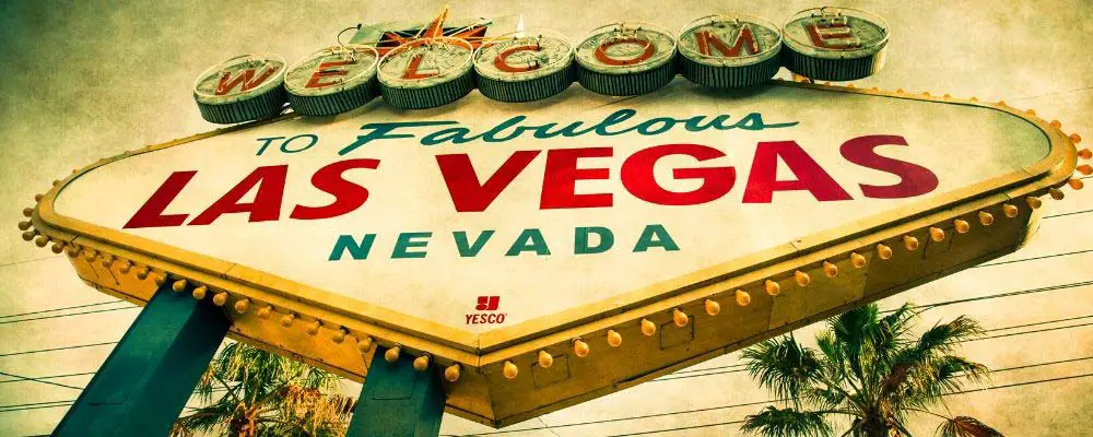 Complete List of Las Vegas Resort Fees by Hotel (2025) 4 Welcome to Las Vegas sign: resort fees by hotel Las Vegas