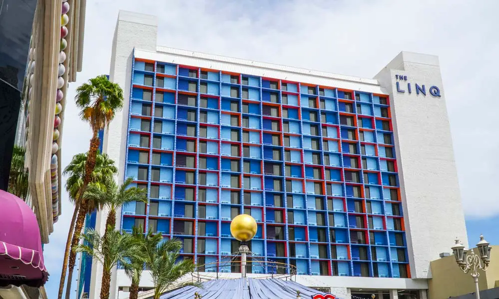 Las Vegas Hotel Comparisons (Which Vegas Hotel is Better?) 30 The LINQ in Las Vegas.