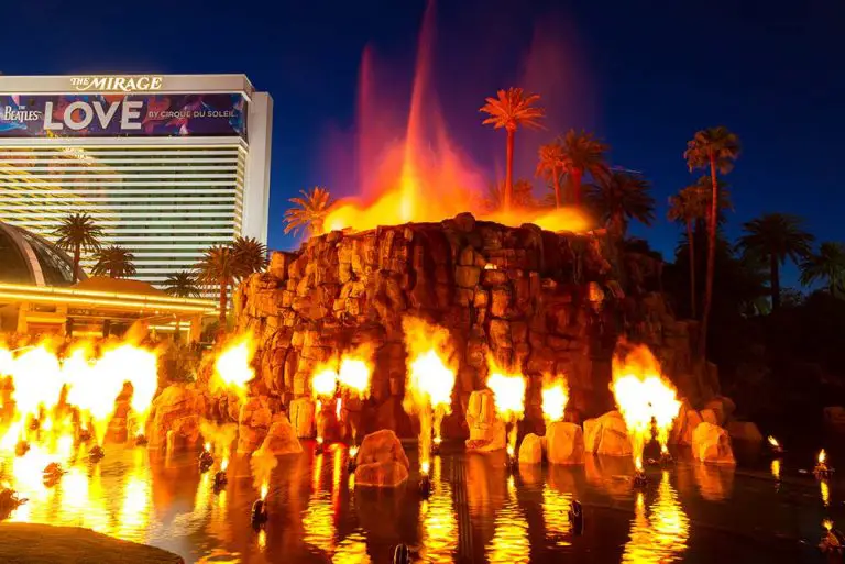 Volcano erupting at the Mirage Las Vegas.