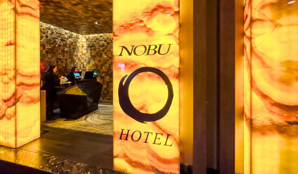 Las Vegas Hotel Comparisons (Which Vegas Hotel is Better?) 38 Nobu Hotel Las Vegas