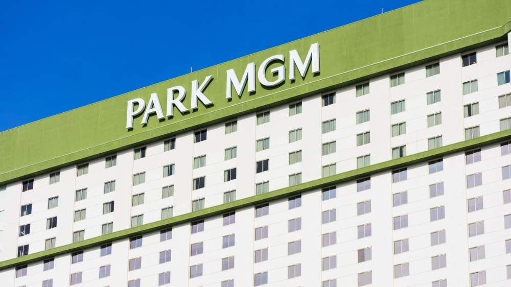 Las Vegas Hotel Comparisons (Which Vegas Hotel is Better?) 47 Park MGM in Las Vegas
