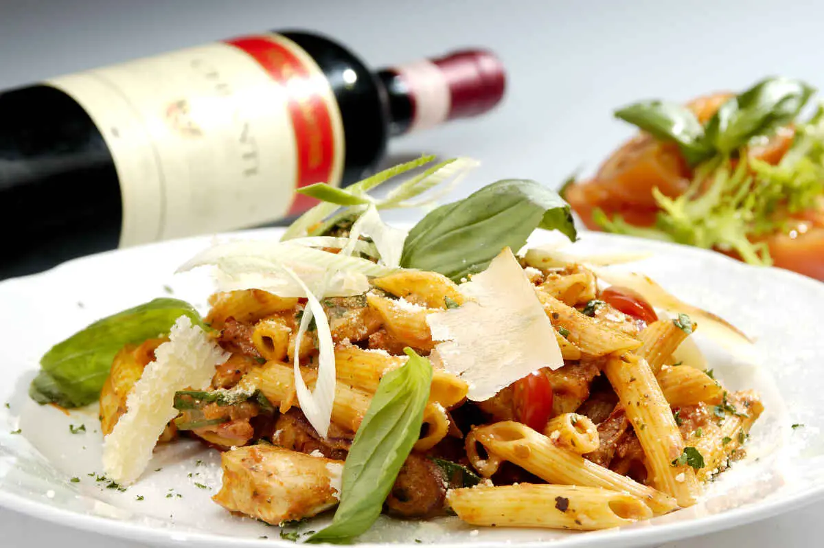 The 10 Best Las Vegas Restaurants on the Strip: Dinerโs Guide 5 Piero's Italian Cuisine