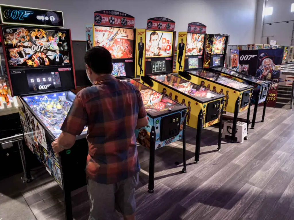 Pinball Hall of Fame Las Vegas (Get Your Pinball On!) 5 The space is so large you can easily find a quite corner for yourself.