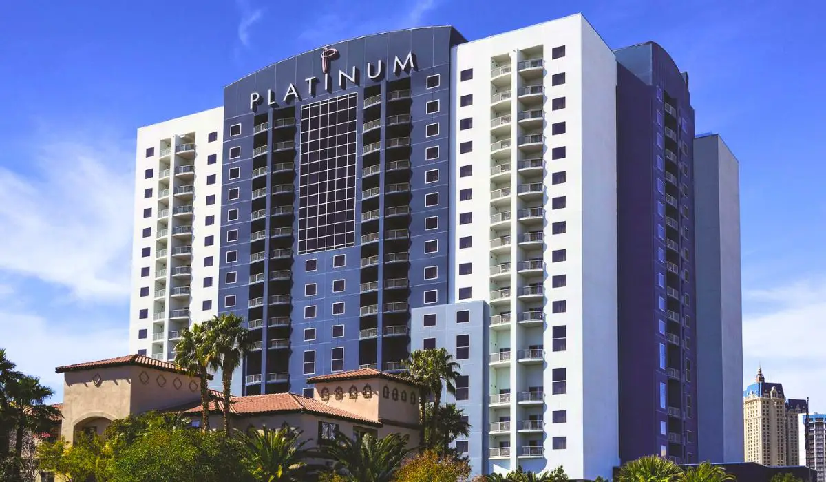 Las Vegas Hotel Comparisons (Which Vegas Hotel is Better?) 49 The Platinum Hotel Las Vegas