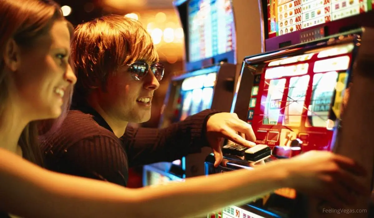 7 Costly Mistakes New Visitors Make When Navigating Las Vegas: Tips for a Thrilling Adventure 4 Playing the slots on your first night in Sin City