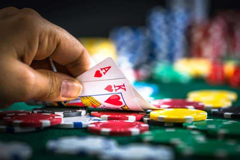 Can You Gamble at 18 in Vegas? (How Old You Need to Be) 2 The Legal Age for Gambling in Las Vegas and Nevada