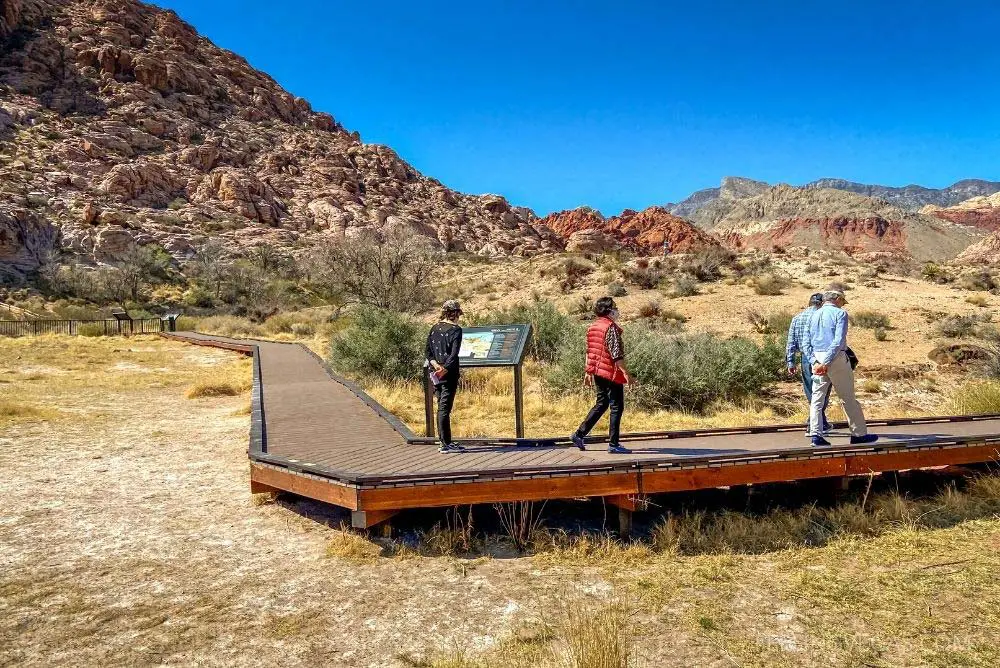 Red Spring Boardwalk & Picnic Area Las Vegas (w/Pictures) 4 Visitors walking on the Red Spring elevated boardwalk.