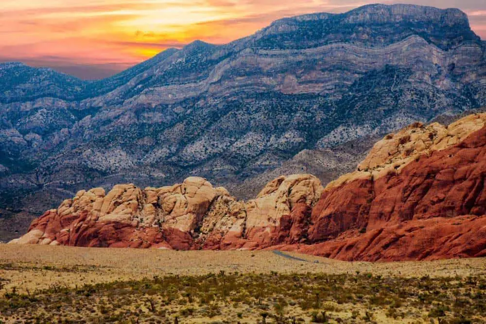 13 Best National & State Parks Near Las Vegas (AWESOME!) 2 Sunset at Red Rock Canyon