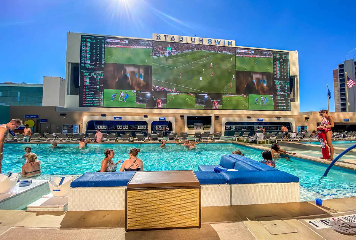 13 Best Pools in Las Vegas for Non Guests (2024 Vegas Pool Guide) 6 Stadium Swim at Circa