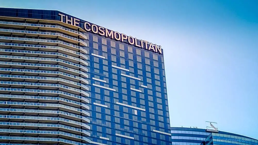 Las Vegas Hotel Comparisons (Which Vegas Hotel is Better?) 10 Does Every Room at The Cosmopolitan Have a Balcony?