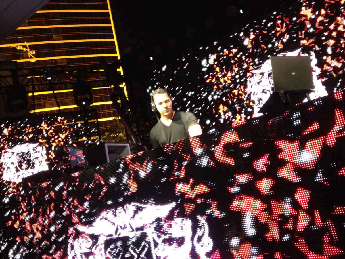 7 Casual Dress Code Clubs in Vegas (& What to Wear) 3 DJ Tiesto at XS Nightclub