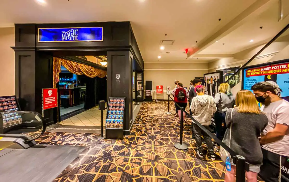 What is Potted Potter Las Vegas? (Harry Potter Gone Mad) 3 where is Potted Potter in Vegas