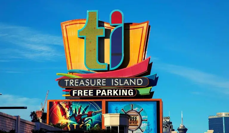 Where to Park for Free on the Las Vegas Strip