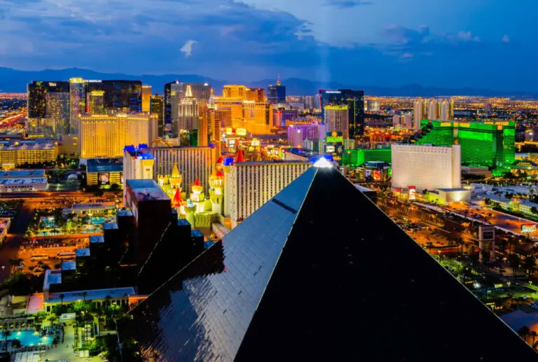 Why Is the Luxor Hotel So Cheap